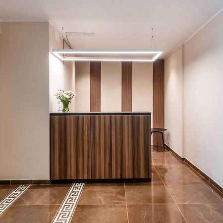 Velasca Tower Apartments Милан Экстерьер фото