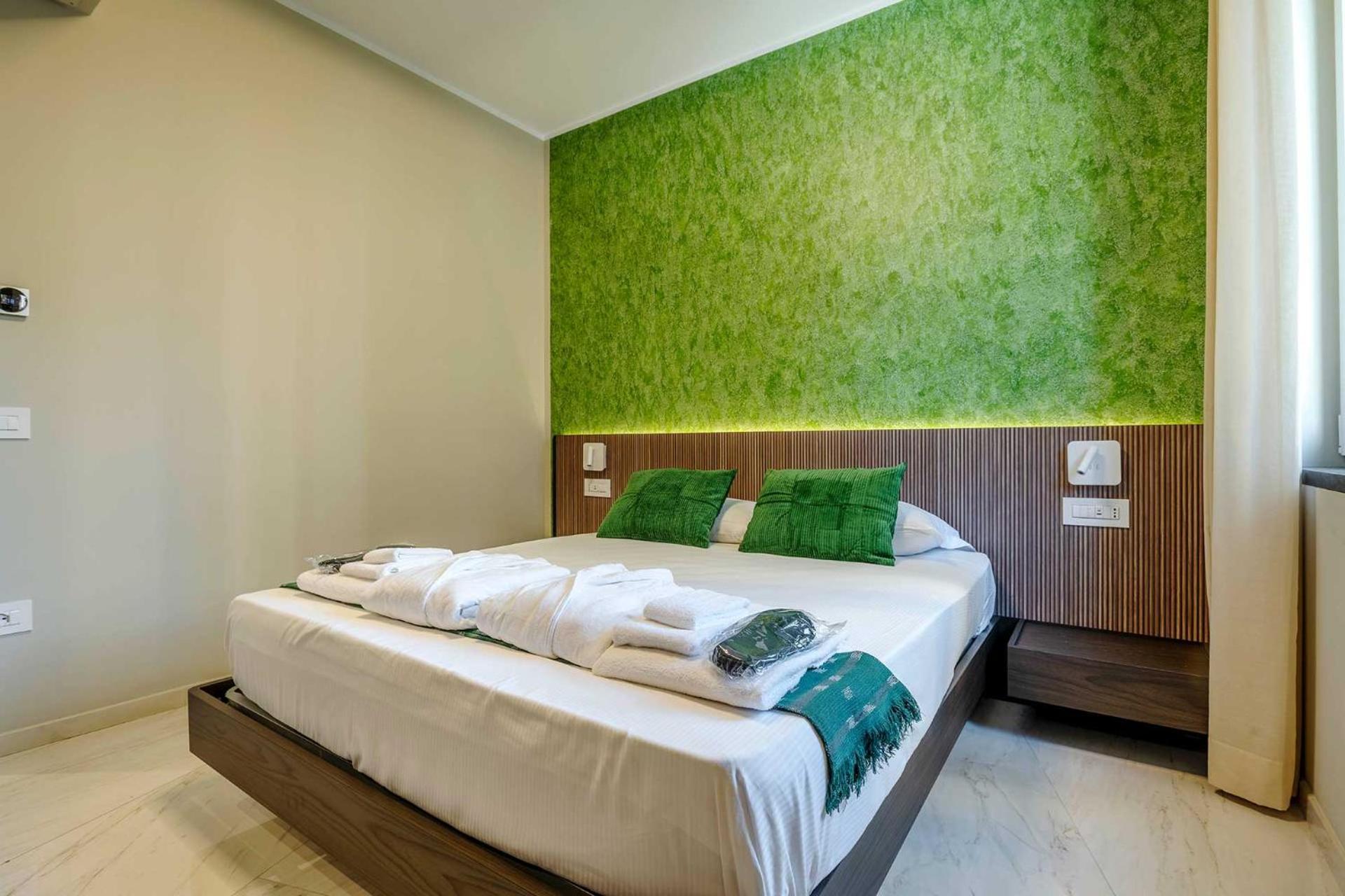 Velasca Tower Apartments Милан Экстерьер фото