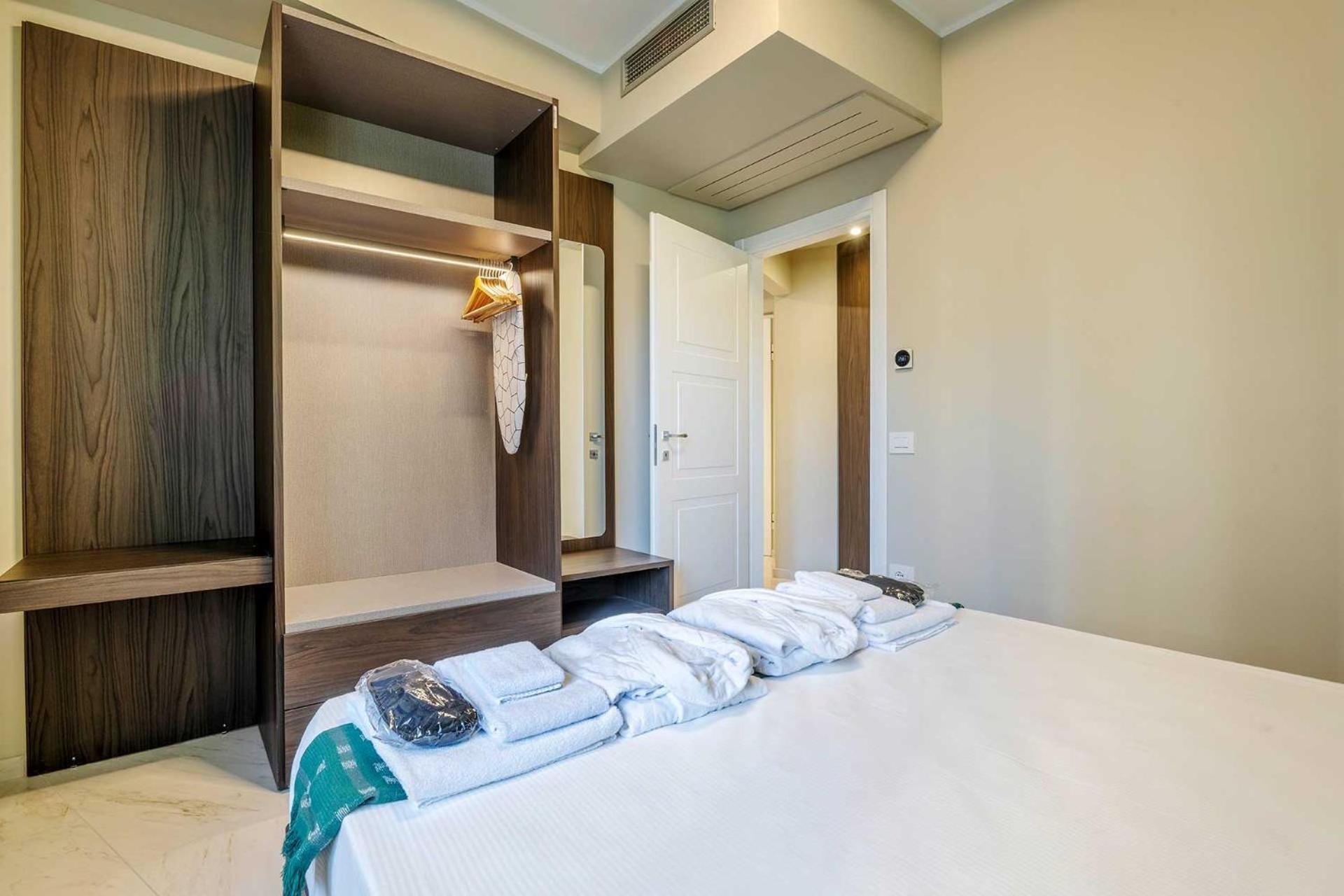 Velasca Tower Apartments Милан Экстерьер фото